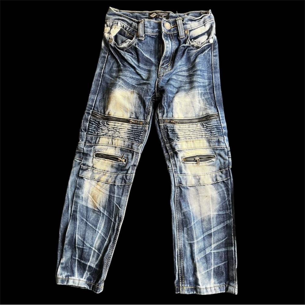 Road Narrows Stylish Kids' Blue Denim Jeans with Zipper Details
